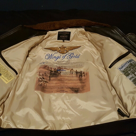 Leather jacket - Picture 5 of 5